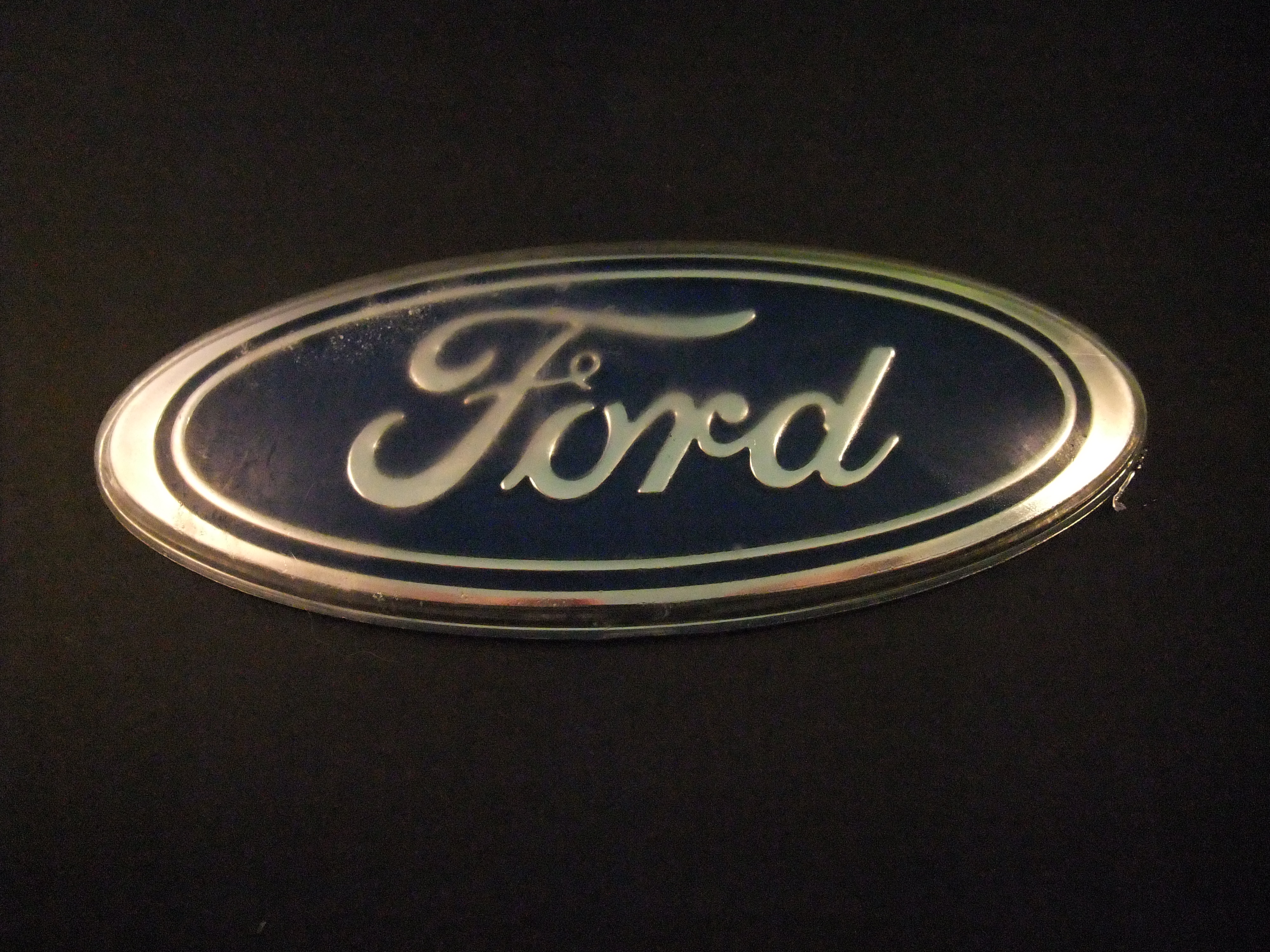 Ford logo origineel auto embleem